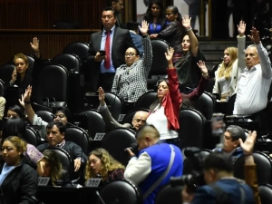 Congreso deja agenda social en congeladora; ponen en el tintero el uso recreativo de la mariguana y la semana laboral de 40 hrs.