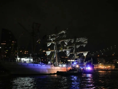 Sheinbaum lamenta muerte de 2 tripulantes del Buque Cuauhtémoc en Brooklyn