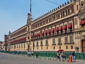 Prepara Gobierno la eliminaci&oacute;n de &oacute;rganos reguladores