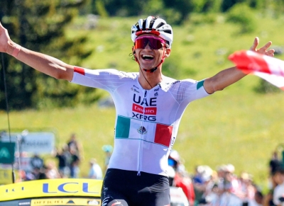 Ciclista mexicano Isaac del Toro gana en el Tour Auvergne - Rh&ocirc;ne-Alpes en Francia