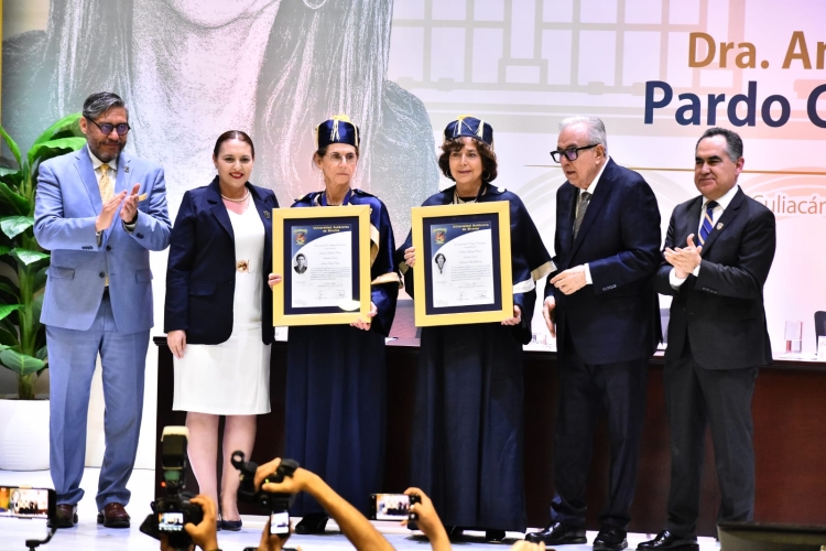 La UAS entrega el Doctorado Honoris Causa a las doctoras Annie Pardo Cemo y Rosaura Ruiz Guti&eacute;rrez