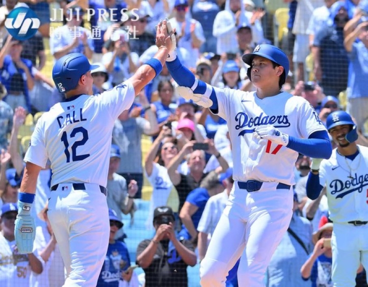 El pelotero japon&eacute;s de Dodgers Shohei Ohtani conect&oacute; su hit mil con cuadrangular ante San Luis