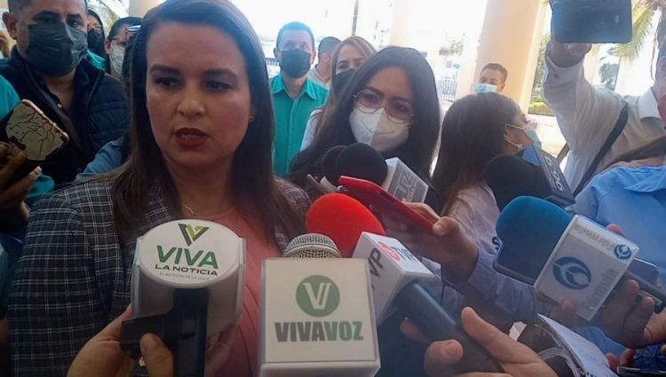 Que no se desesperen, “estamos en tiempo”, pide Teresita Ochoa a aspirantes del Stase