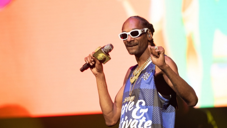 El 1 de mayo la Banda MS y Snoop Dogg lanzarán su colaboración