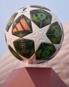 Presentan bal&oacute;n de la recta final de la Champions League