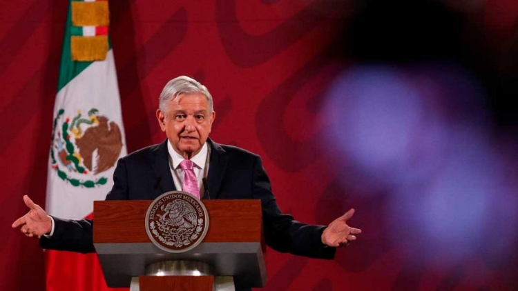 AMLO deja en manos de la Corte elegir la fecha para la consulta de juicio a expresidentes