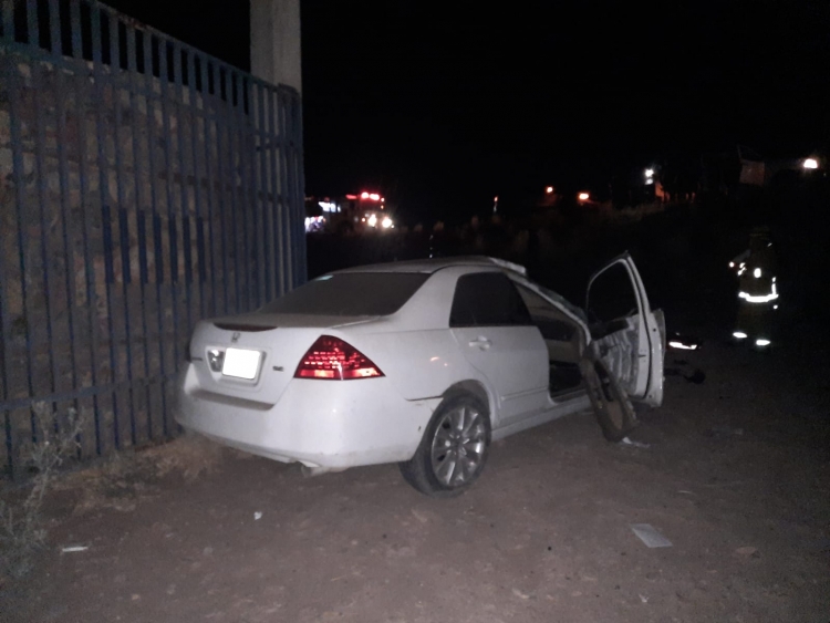 Mujer de 75 a&ntilde;os fallece en volcadura en accidente en la M&eacute;xico 15, cerca de la localidad de San Rom&aacute;n