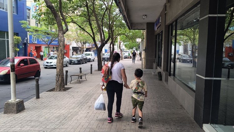 Diana, una joven madre que lucha contra la esquizofrenia y el autismo de su hijo en Culiac&aacute;n