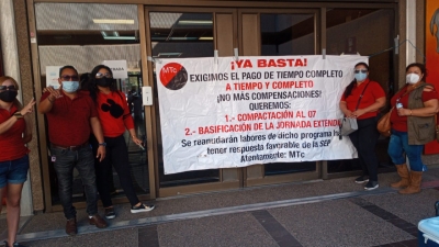 M&aacute;s de 6 mil maestros exigen pago de tiempo completo