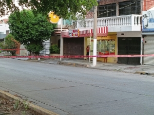 Balean a un menor de 15 a&ntilde;os afuera de un negocio de celulares en Culiac&aacute;n; hallan nueve casquillos