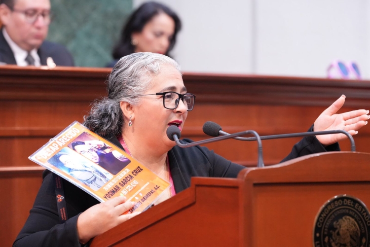 La rastreadora Mar&iacute;a Isabel Cruz recibi&oacute; del Congreso del Estado el premio &ldquo;Norma Corona&rdquo;