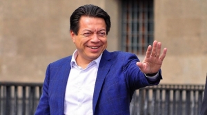 Gana Mario Delgado dirigencia nacional de Morena