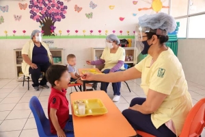 Abrir&aacute; el IMSS 36 guarder&iacute;as en Sinaloa: Lupita Zavala