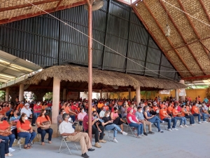 Se reuni&oacute; Torrecillas con la zona sur de Sinaloa