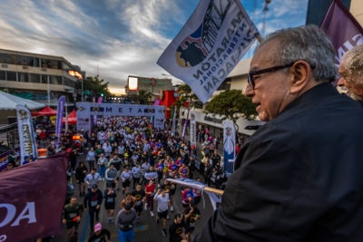 "Este Marat&oacute;n es paz", Rocha Moya da el banderazo de salida del Marat&oacute;n Internacional de Culiac&aacute;n 2025