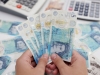Libra esterlina cae a m&iacute;nimo hist&oacute;rico frente al d&oacute;lar