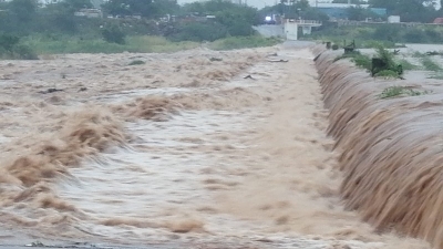 Sigue cerrado el paso por la presa derivadora, inform&oacute; la SSPyTM