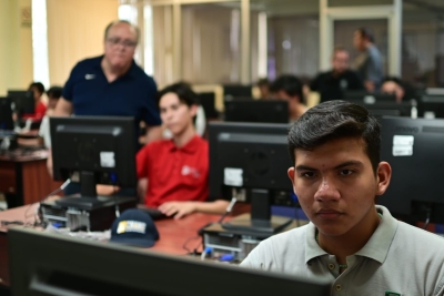 Participaran  19 estudiantes de bachillerato en la a tercera fase de la Olimpiada Sinaloense de Inform&aacute;tica: UAS