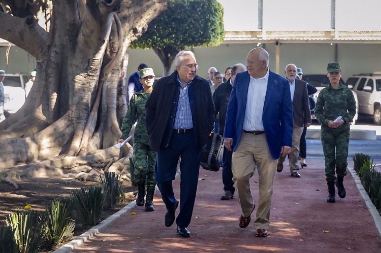 Rocha Moya se reúne con los gobernadores del Mar de Cortés para revisar seguridad de la región