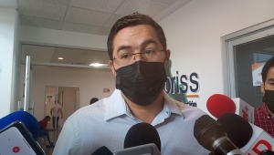 Hoy llegar&aacute;n a Sinaloa 48 mil dosis de la vacuna para 5 a 11 a&ntilde;os: Cuitl&aacute;huac Gonz&aacute;lez