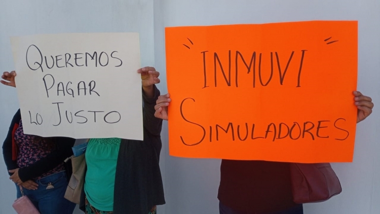 Viviendas de Inmuvi cimentadas en predios sin regularizar ni legalizar, asegur&oacute; director