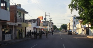 RESUMEN: 5 personas asesinadas, una 'levantada' y 3 autos robados en Sinaloa, el saldo rojo del 22 Agosto 2026