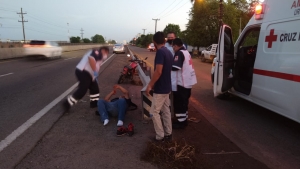 Motociclista se accidenta en la carretera Culiacán-Eldorado y resulta con lesiones severas
