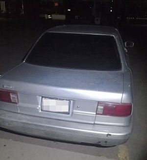 Polic&iacute;a Estatal Preventiva asegura a dos personas por llevar droga, en la colonia Juntas del Humaya