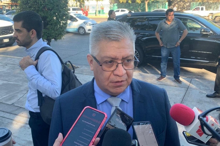 No hay porque tener miedo a la presencia militar: Crist&oacute;bal Casta&ntilde;eda