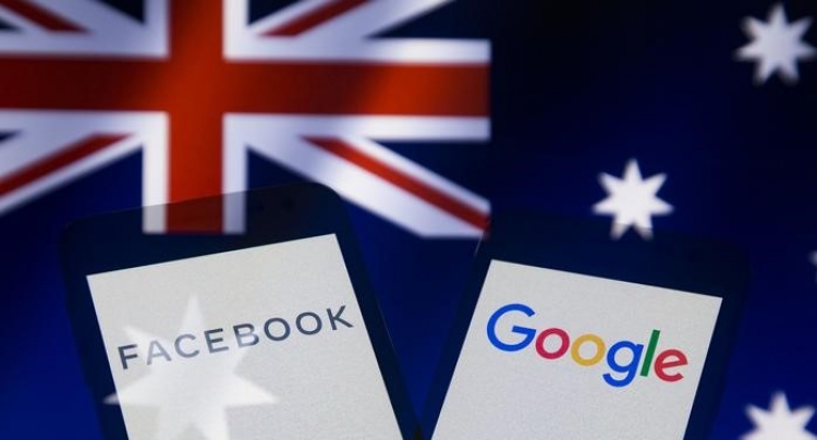 Australia dice que no hará concesiones a Facebook y Google ante la votación final