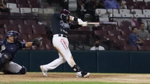Rescata Tomateros el juego del honor ante Sultanes