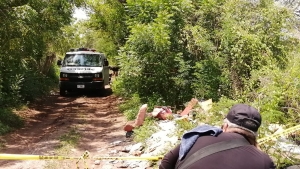 Encintado del rostro dejan cad&aacute;ver de un hombre en brecha de El Ranchito, Culiac&aacute;n