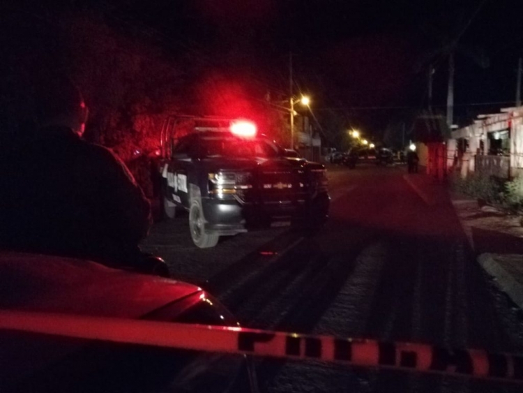 Matan a balazos a un adolescente dentro de un domicilio, en Los Mochis