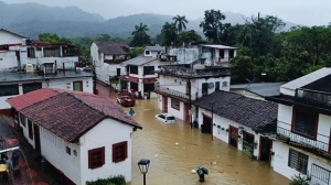 "&lsquo;Nadine" deja inundaciones al Sureste de M&eacute;xico y fuertes lluvias para este domingo