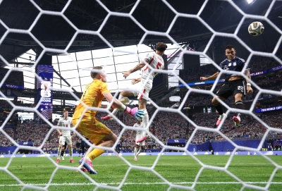 Argentina vence 2-1 a Inglaterra y buscar&aacute; el bicampeonato