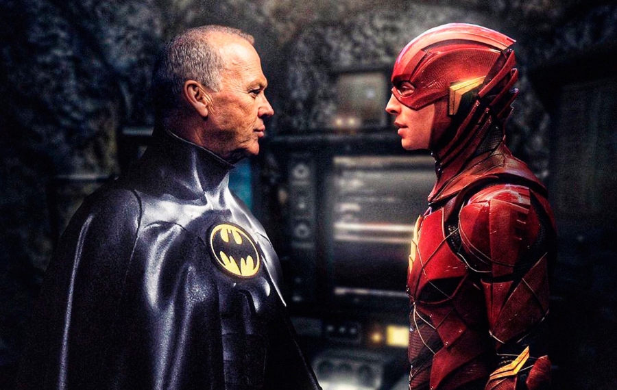 Michael Keaton causa sensación al aparecer como Batman en el avance de