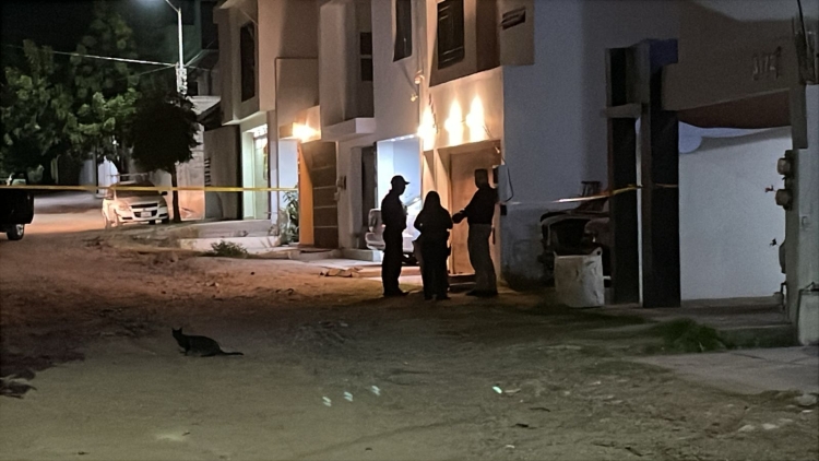 Hombre queda herido en ataque a balazos contra vivienda en la Agustina Ram&iacute;rez