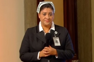 Entre l&aacute;grimas a Jefa de Enfermeras del IMSS, pide paren agresiones al personal m&eacute;dico por COVID-19