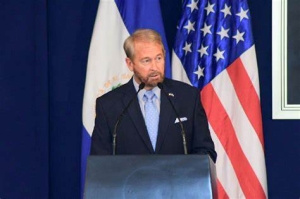 Designa Trump como Embajador en M&eacute;xico a ex agente de la CIA y de las Fuerzas Especiales del Ej&eacute;rcito