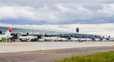 Rev&eacute;s a las aerol&iacute;neas mexicanas; Estados Unidos cancela vuelos desde el AIFA