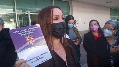 Trabajadores 'irregulares' de Salud califican de atropello el despojo de la basificaci&oacute;n