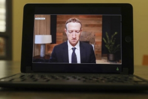 Zuckerberg pierde m&aacute;s de 5.000 millones tras el apag&oacute;n de Facebook, Instagram y Whatsapp