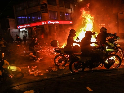 Protestas en Bogot&aacute; dejan un saldo de 7 muertos
