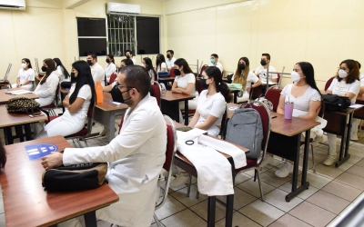 Por su calidad acad&eacute;mica, reciben acreditaci&oacute;n 15 programas de licenciatura y TSU