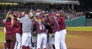 Wing le da alas a los Tomateros en la serie de campeonato