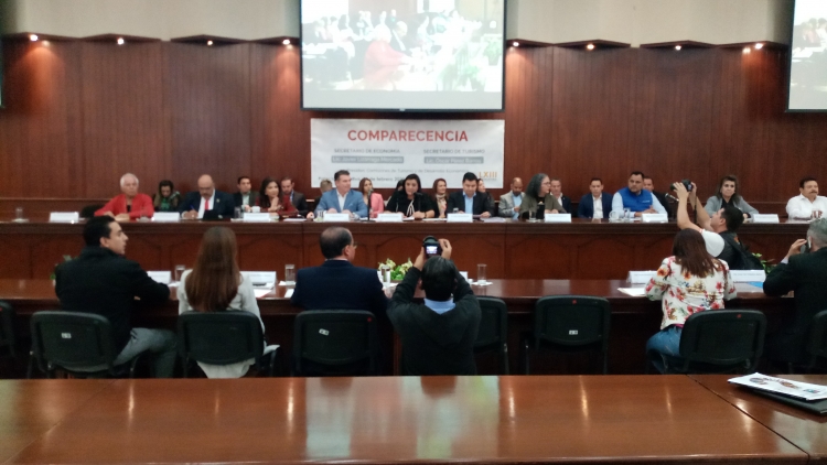 En Sinaloa, se pagan 3 mil 113 pesos menos que el pago promedio nacional, recriminan a secretario de Econom&iacute;a