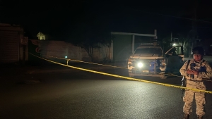 Conductor de un auto queda herido en ataque a balazos en la colonia Los Mezcales