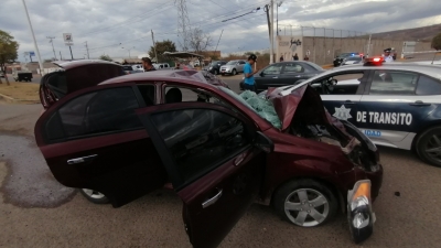Se accident&oacute; una mujer en Calzada Heroico Colegio Militar