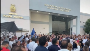 Rectores y los comit&eacute;s de adquisiciones de la UAS vinculados a proceso