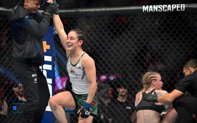 Alexa Grasso, de Guadalajara, hace historia como la primera peleadora nacida en M&eacute;xico en coronarse campeona del UFC
